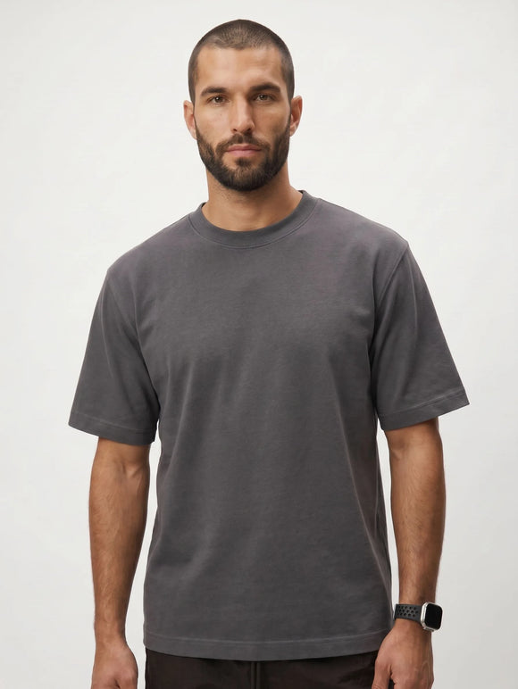 BVM TP TEE 002 CHR 04 half body front alt