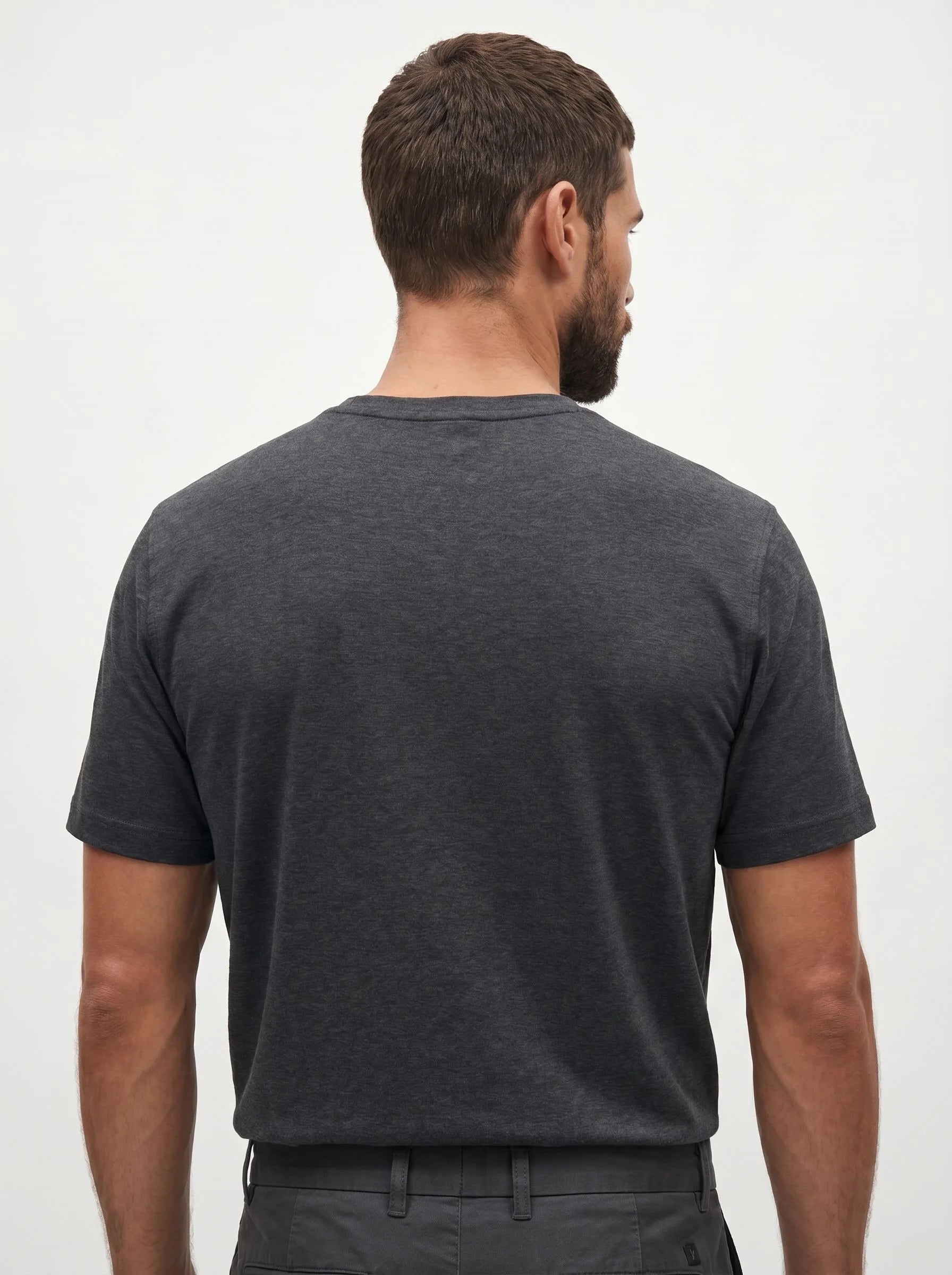 AirPace™ Performance V-Neck Tee