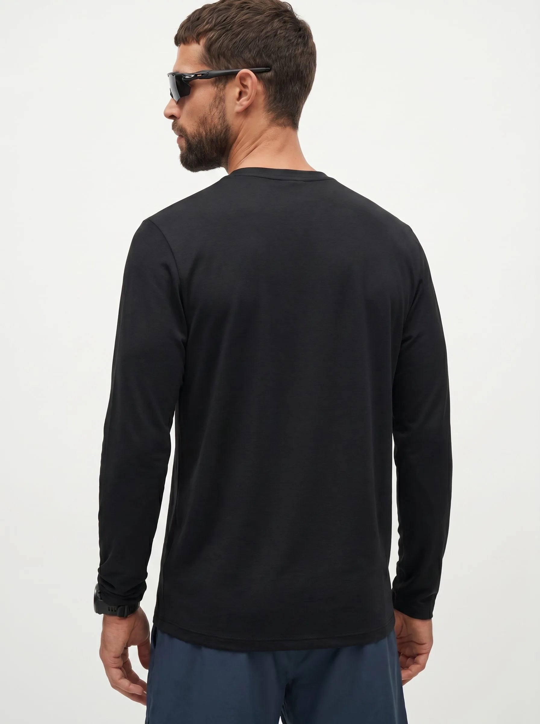 AirPace™ Performance Long Sleeve Crew